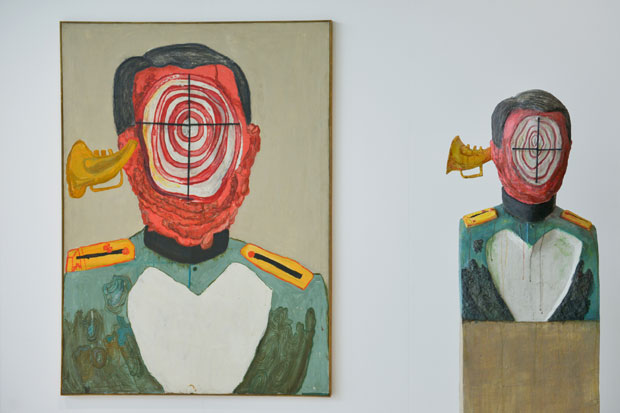 Капитална дела под прстима